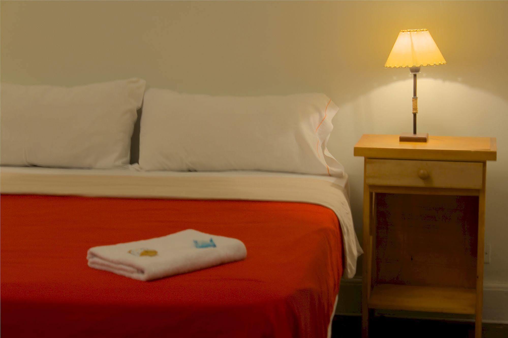 Hostel Suites Obelisco Buenos Aires Exterior photo