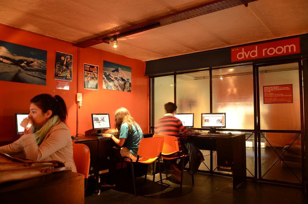 Hostel Suites Obelisco Buenos Aires Exterior photo